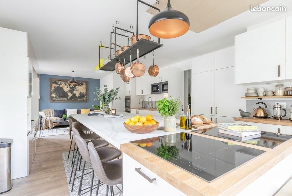 Maison à louer, 350m², Montreuil
