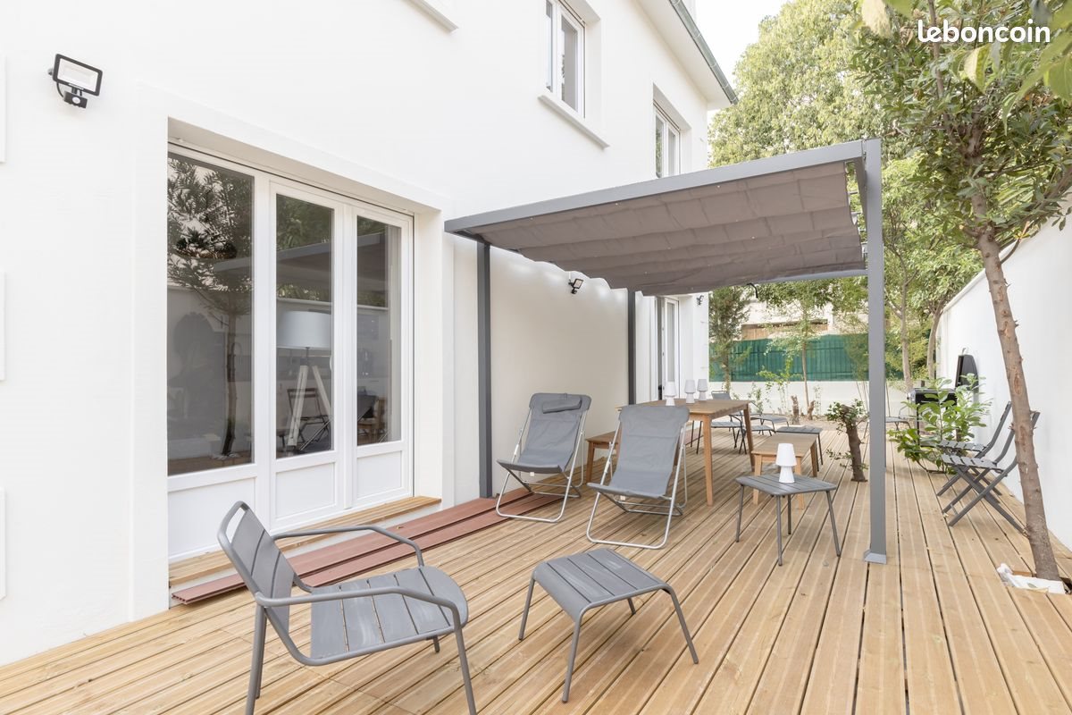 Maison à louer, 350m², Montreuil