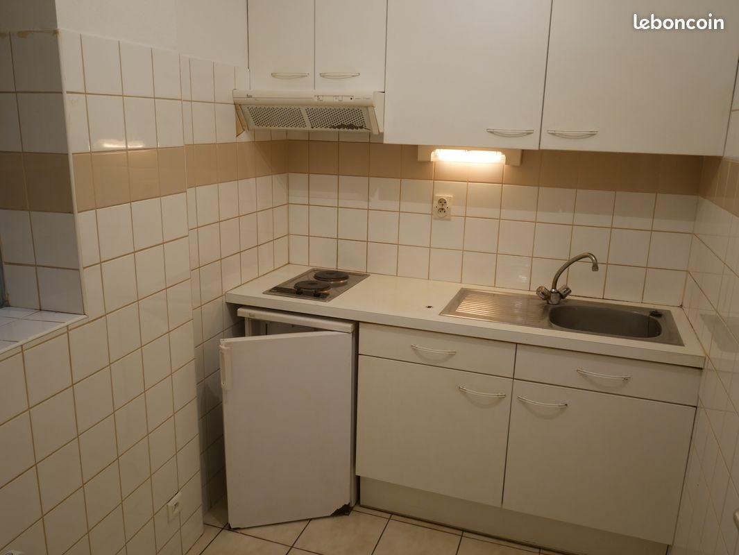 Appartement à louer, 30m², Aubenas