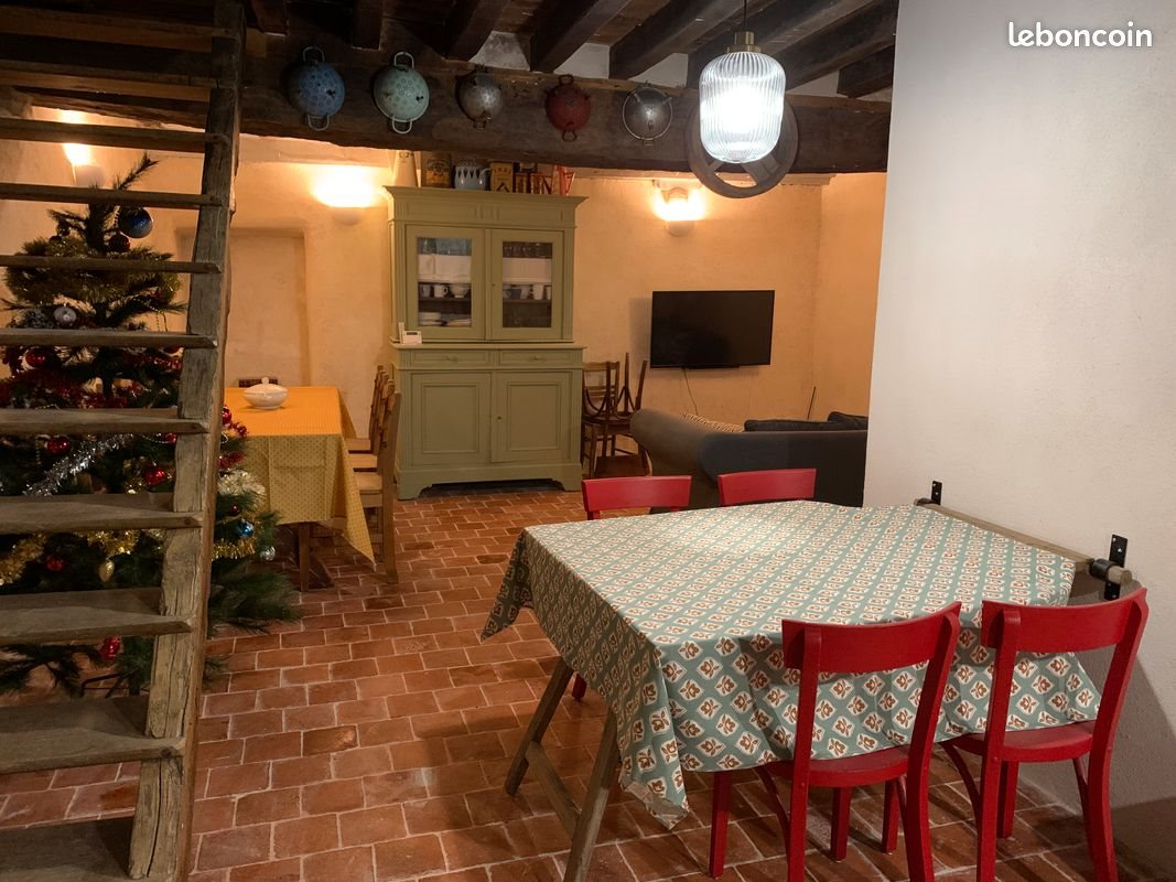 Maison à louer, 115m², Tournus