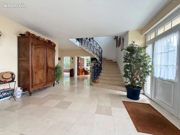 Maison à vendre, 303m², Oinville-sous-Auneau