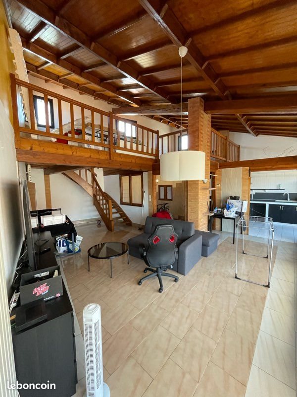 Appartement à louer, 140m², Varilhes