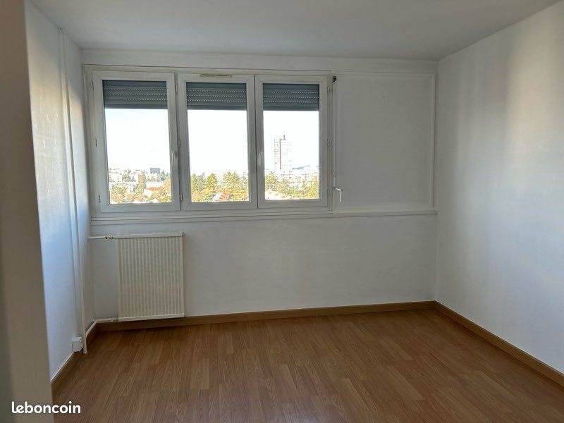 Appartement à louer, 70m², Saint-Étienne