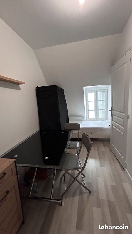 Appartement à louer, 12m², Saint-Amand-Montrond