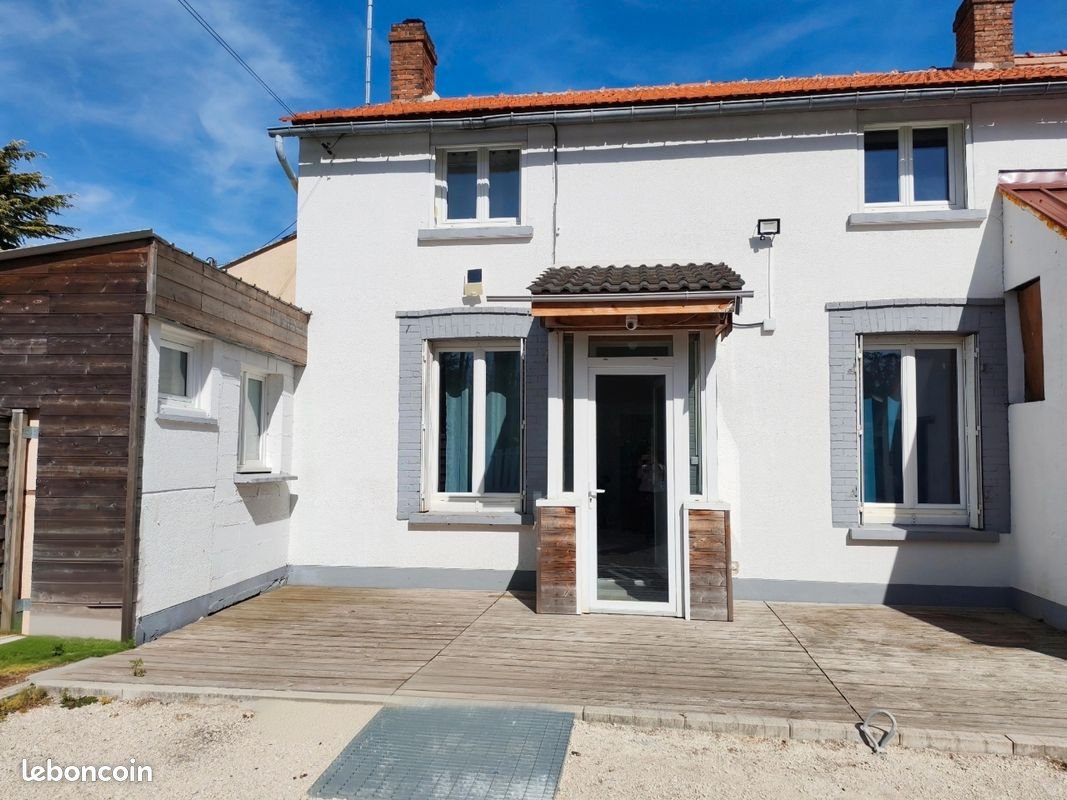 Maison à vendre, 98m², Chambon-la-Forêt