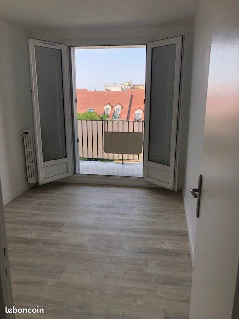 Appartement à louer, 67m², Trappes