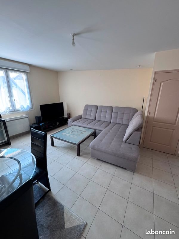 Appartement à louer, 64m², Bréviandes
