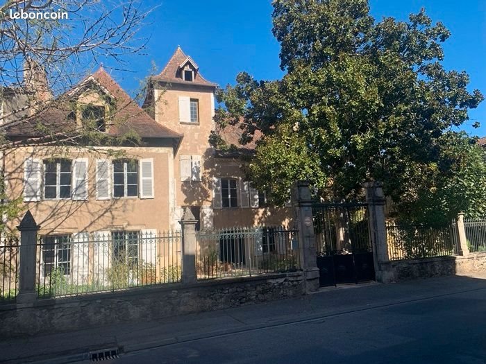 Maison à vendre, 307m², Saint-Céré