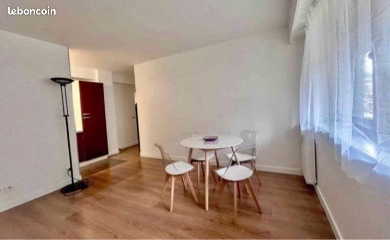 Appartement à louer, 44m², Paris 15ème