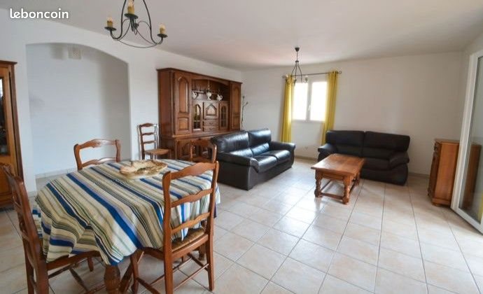 Appartement à louer, 90m², Miramas