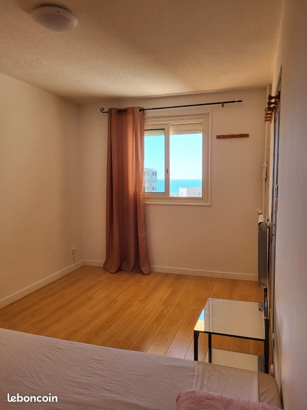 Appartement à louer, 79m², Bastia