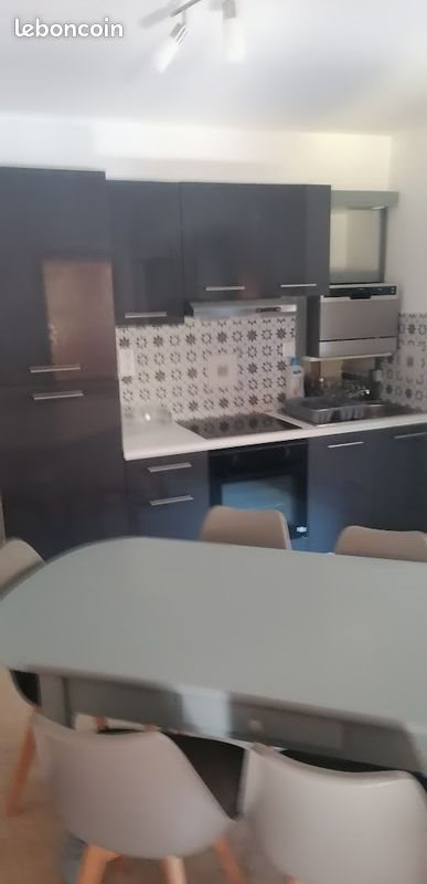 Appartement à louer, 115m², Saint-Ferréol