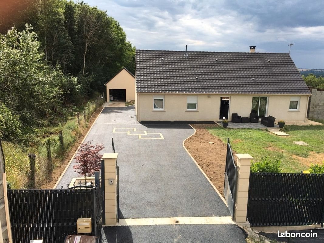 Maison à vendre, 146m², Challuy
