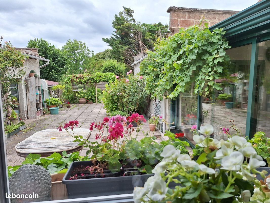 Maison à vendre, 132m², Avion