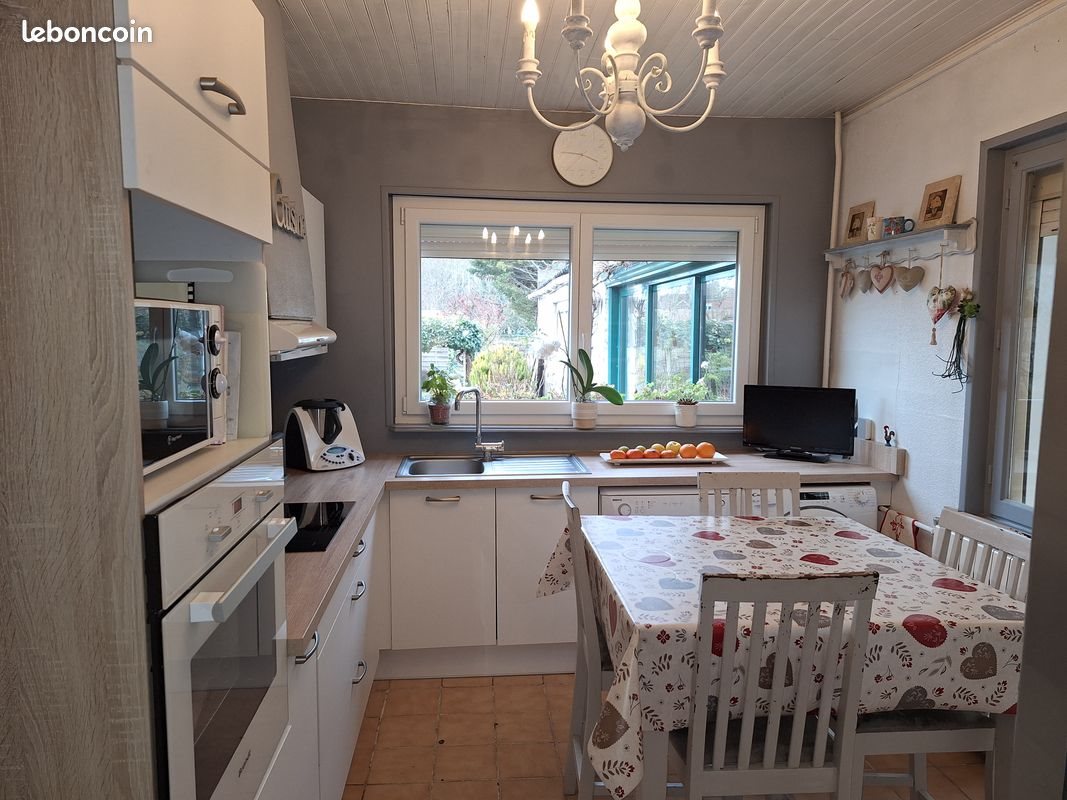 Maison à vendre, 132m², Avion