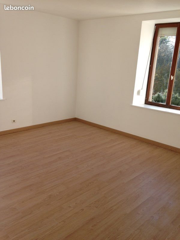 Appartement à louer, 100m², Breuches