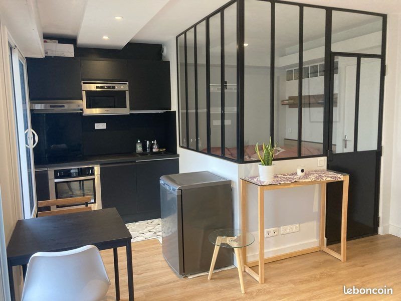 Appartement à louer, 27m², Courbevoie