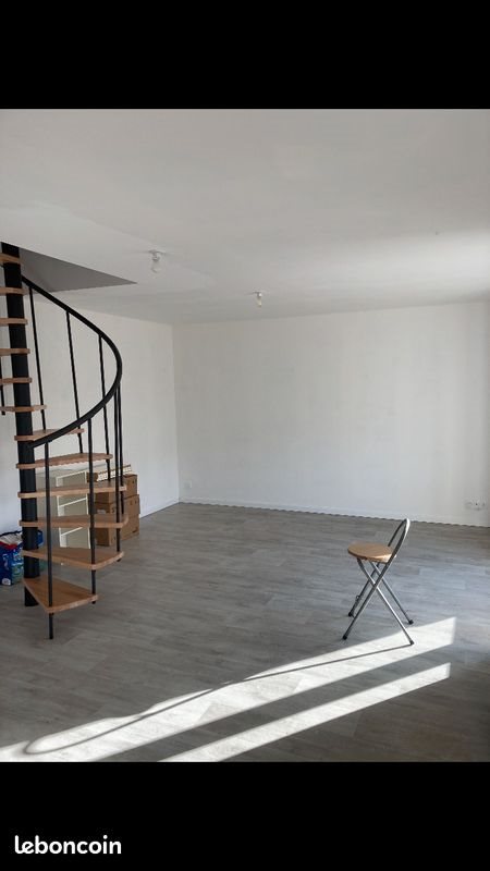 Maison à louer, 63m², Tonquédec