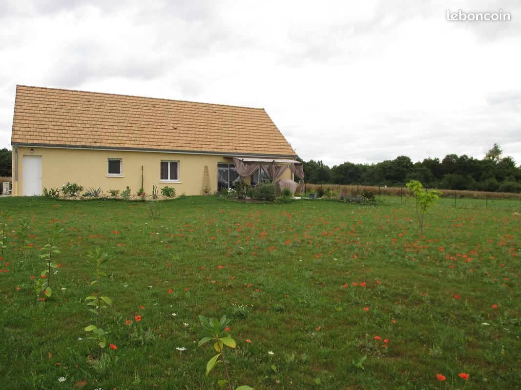 Maison à louer, 104m², Rully