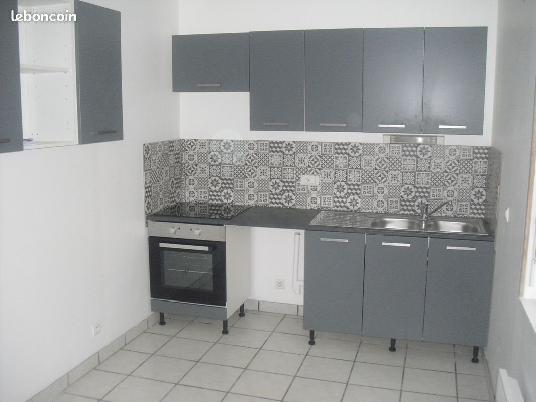 Appartement à louer, 77m², Verneuil