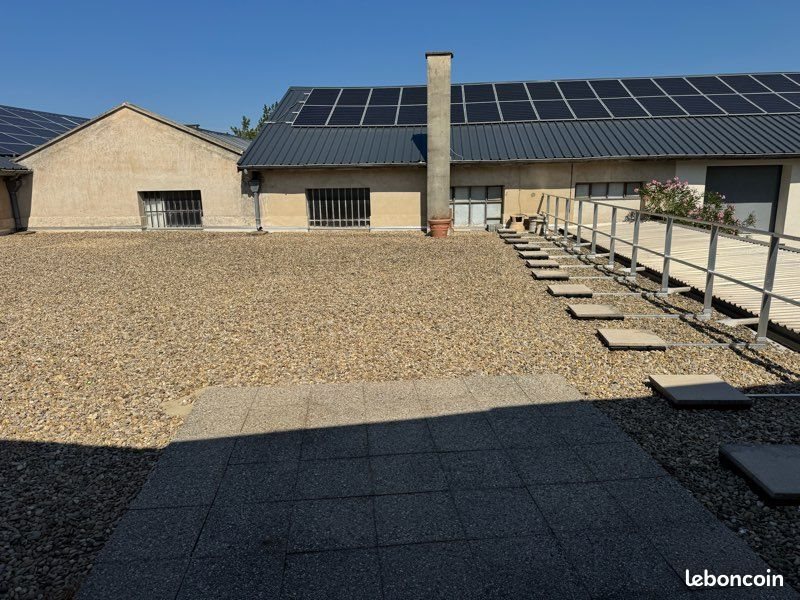 Appartement à louer, 200m², Sauzet