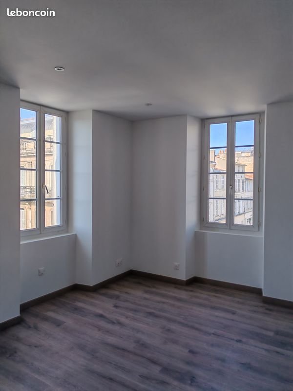 Appartement à louer, 60m², Rochefort