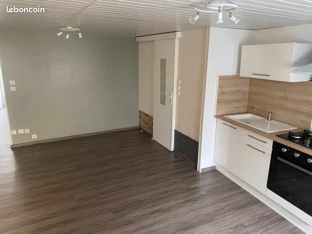 Maison à louer, 45m², Issoudun
