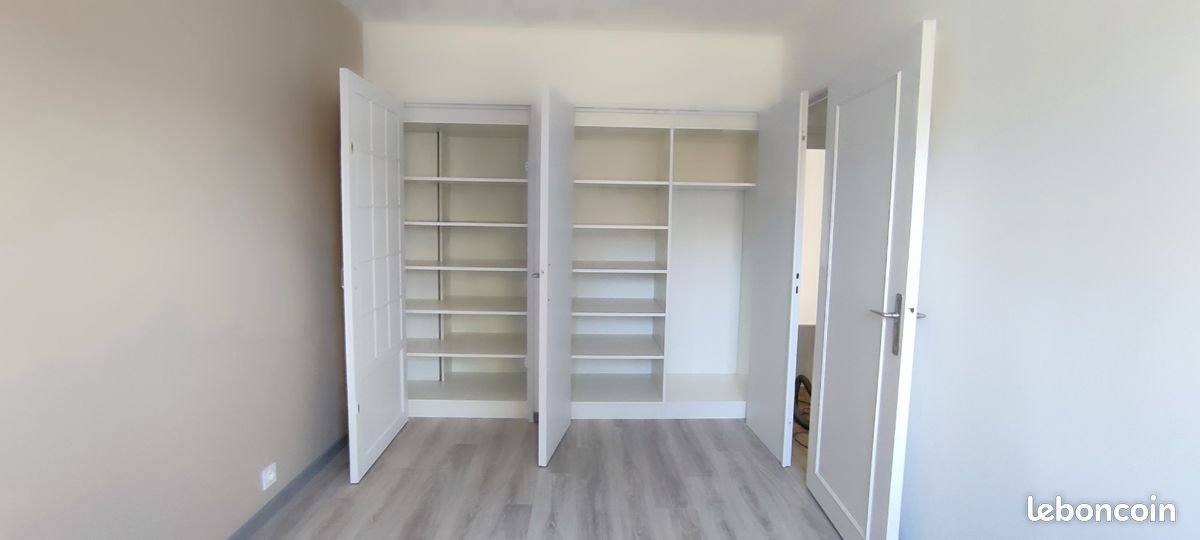 Appartement à louer, 74m², Perrigny