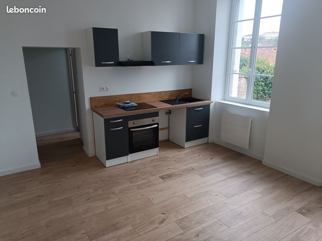 Appartement à louer, 41m², La Rochefoucauld