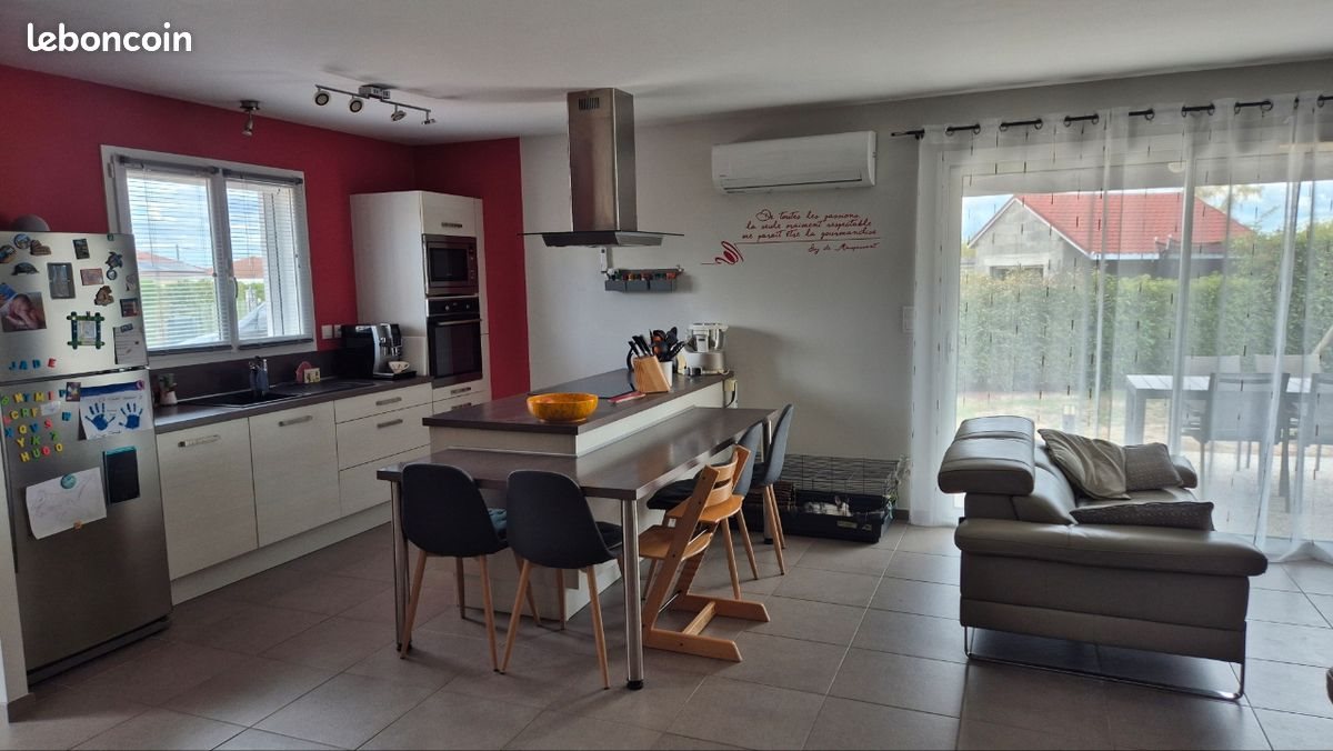 Maison à vendre, 110m², Renaison