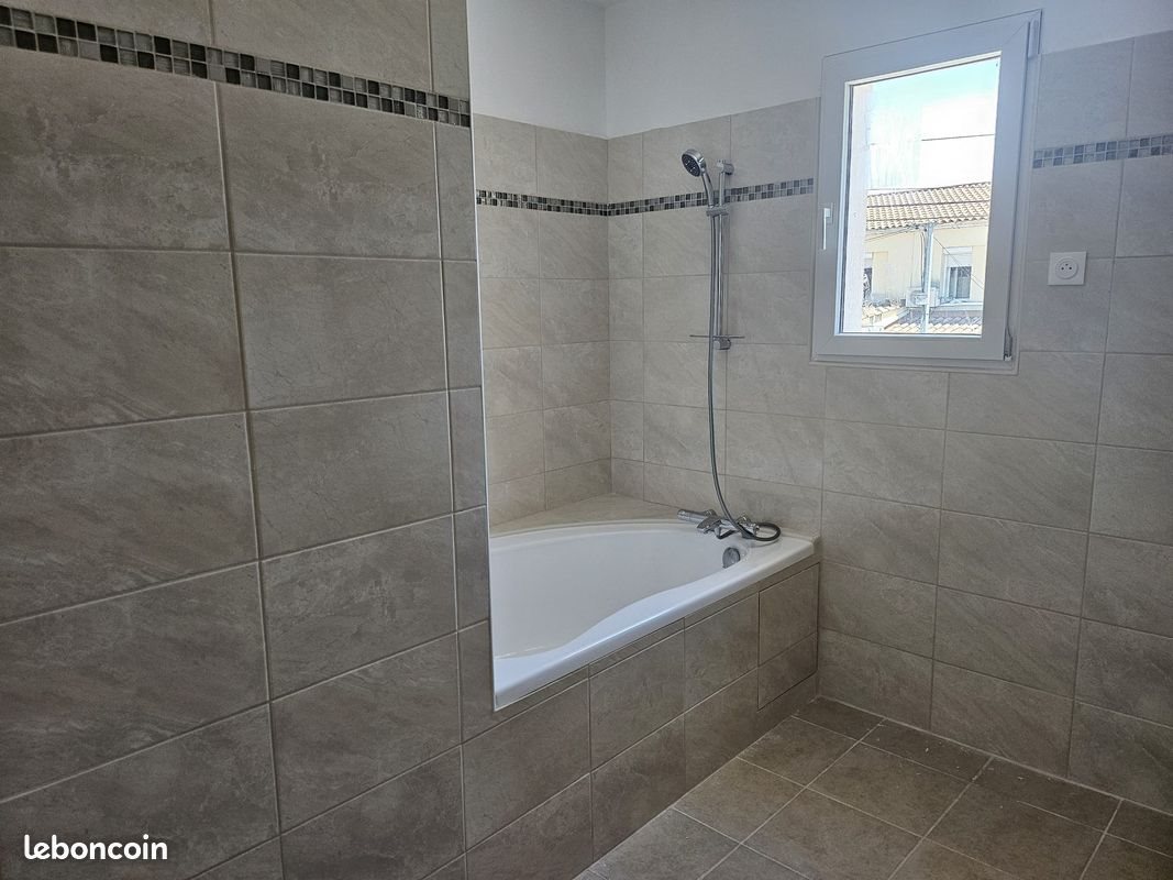 Maison à louer, 100m², Berre-l'Etang