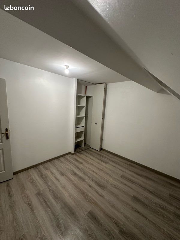 Maison à louer, 80m², Noyon