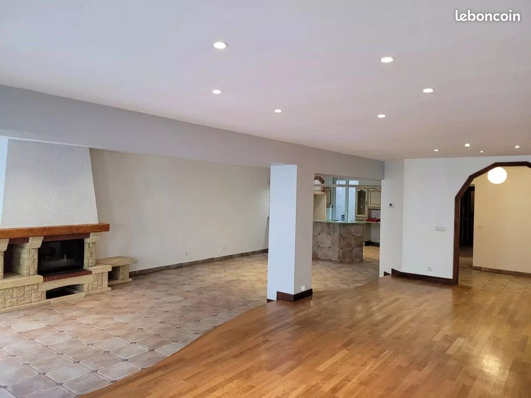 Appartement à louer, 182m², Thionville