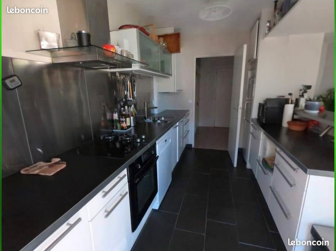 Appartement à louer, 72m², Pau