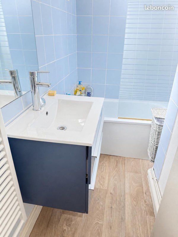 Appartement à louer, 28m², Rochefort