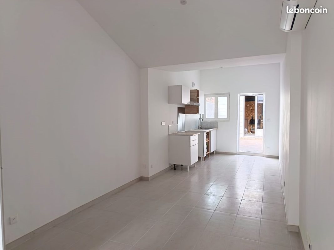 Maison à louer, 45m², Rochefort
