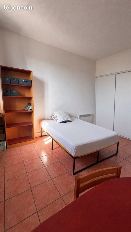 Appartement à louer, 22m², Nîmes