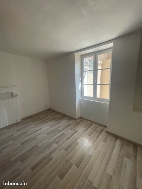 Maison à louer, 84m², Montmorillon