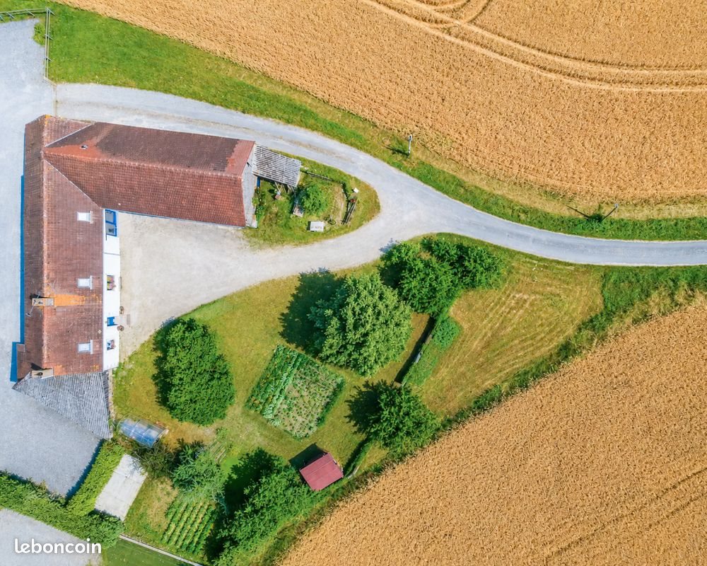 Maison à vendre, 139m², Douillet