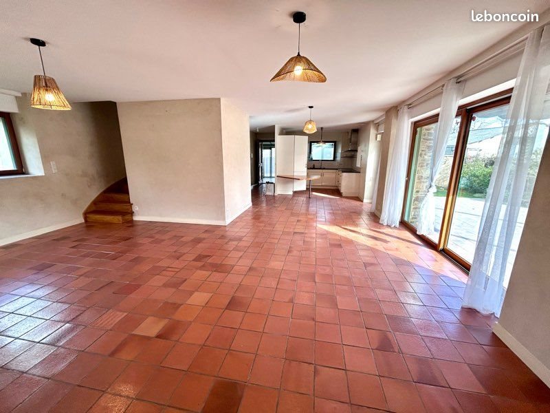 Maison à louer, 140m², Bain-de-Bretagne