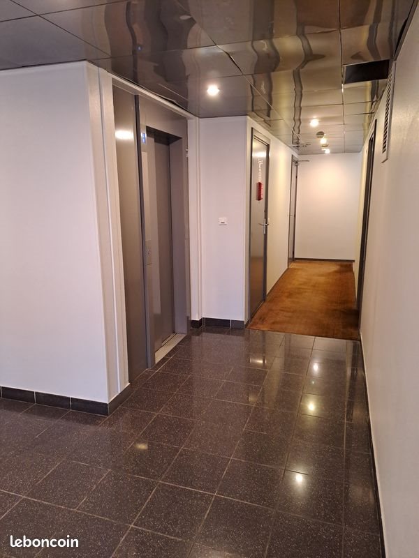 Appartement à louer, 41m², Talence