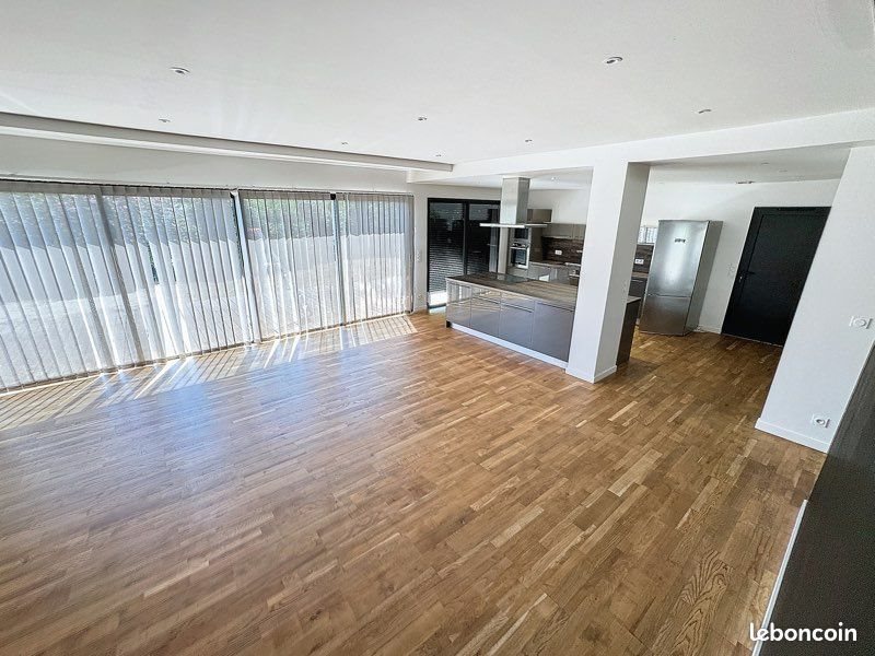 Maison à louer, 145m², Latresne