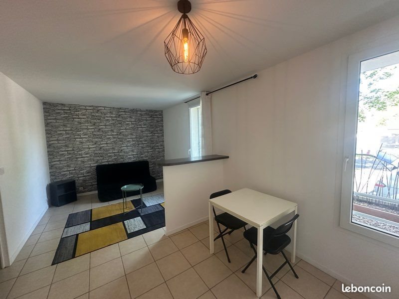 Appartement à louer, 28m², Savigny-le-Temple