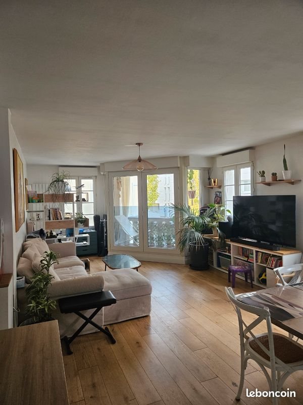 Appartement à louer, 75m², Puteaux