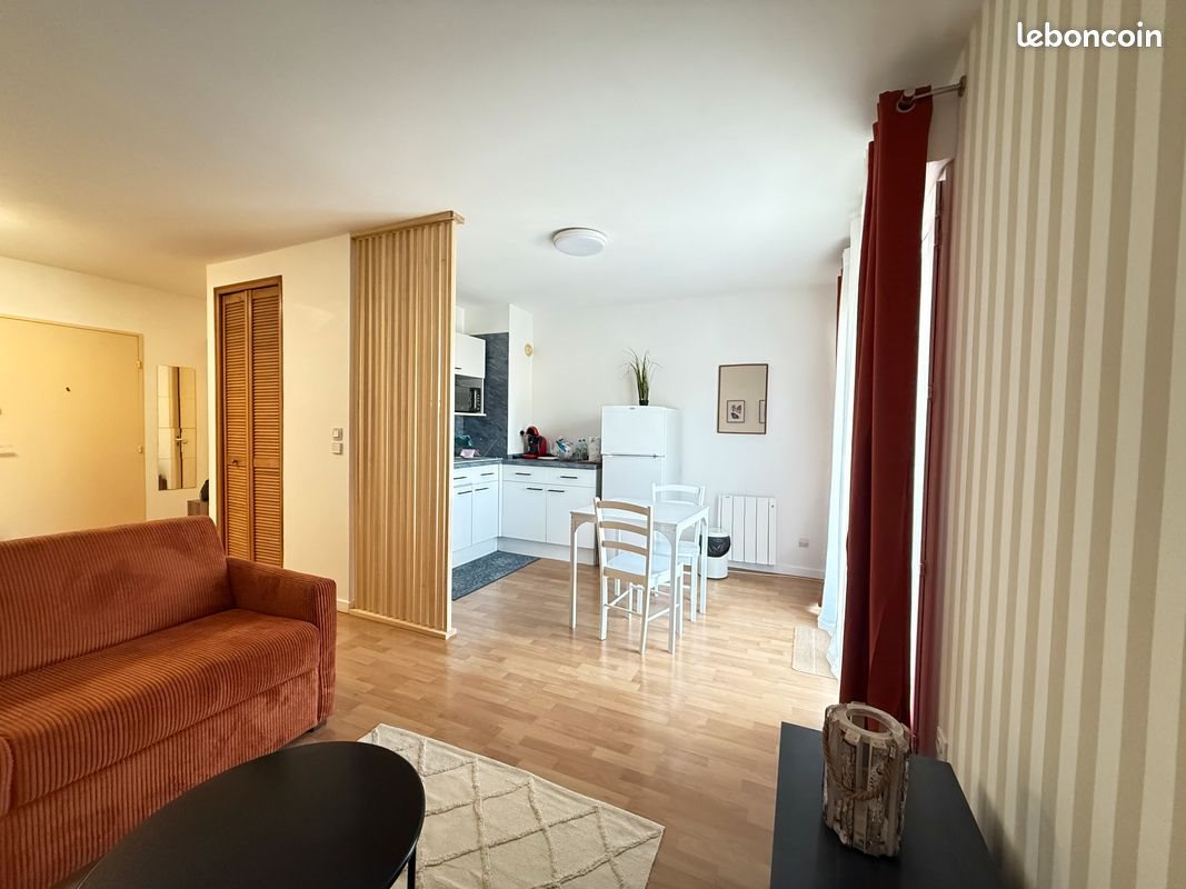 Appartement à louer, 30m², Massy