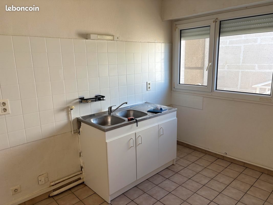 Appartement à louer, 77m², Cognac