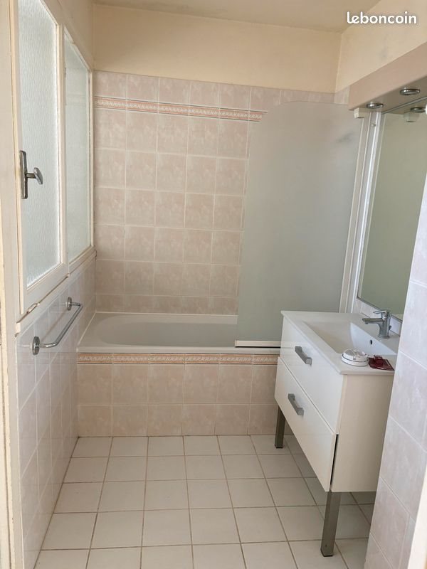 Appartement à louer, 77m², Cognac