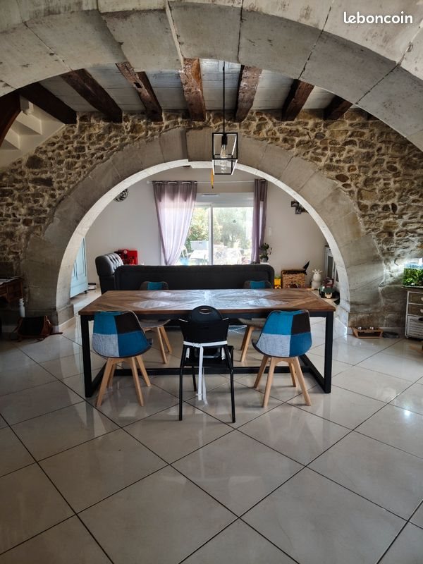 Maison à vendre, 153m², Viviers-lès-Montagnes