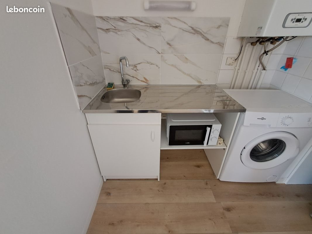 Appartement à louer, 30m², Nîmes