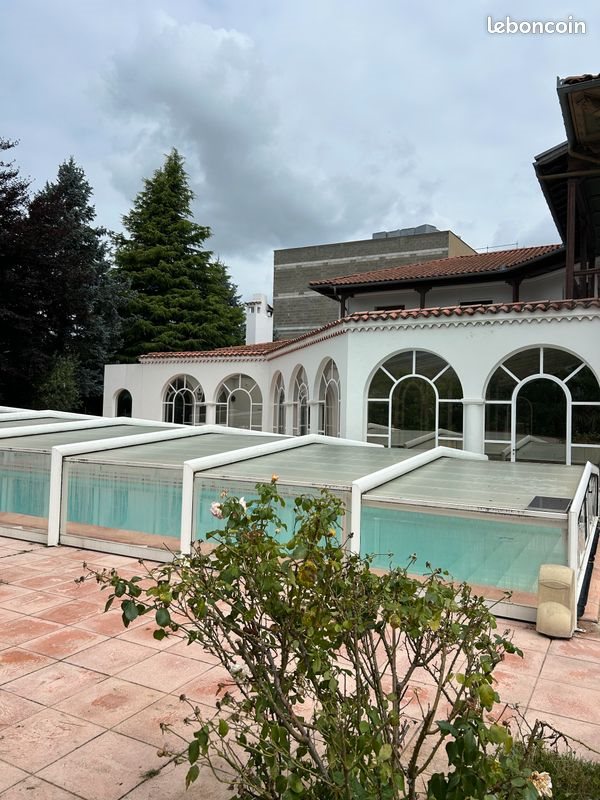 Maison à louer, 600m², Lourdes